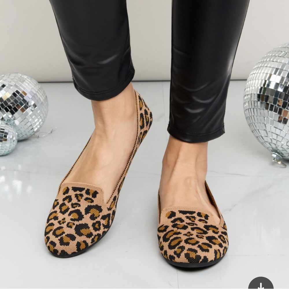 Leopard Flats